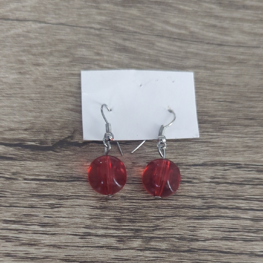 Elegant Red Dangle Earrings
